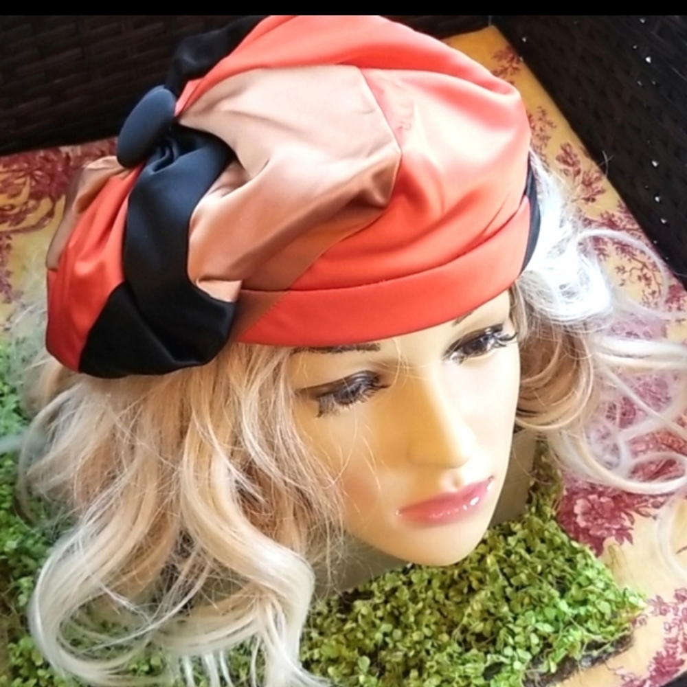 60's GENE DORIS Groovy Satin Pinwheel Organge Black Silky City Beret Artist Hat - Picture 12 of 12